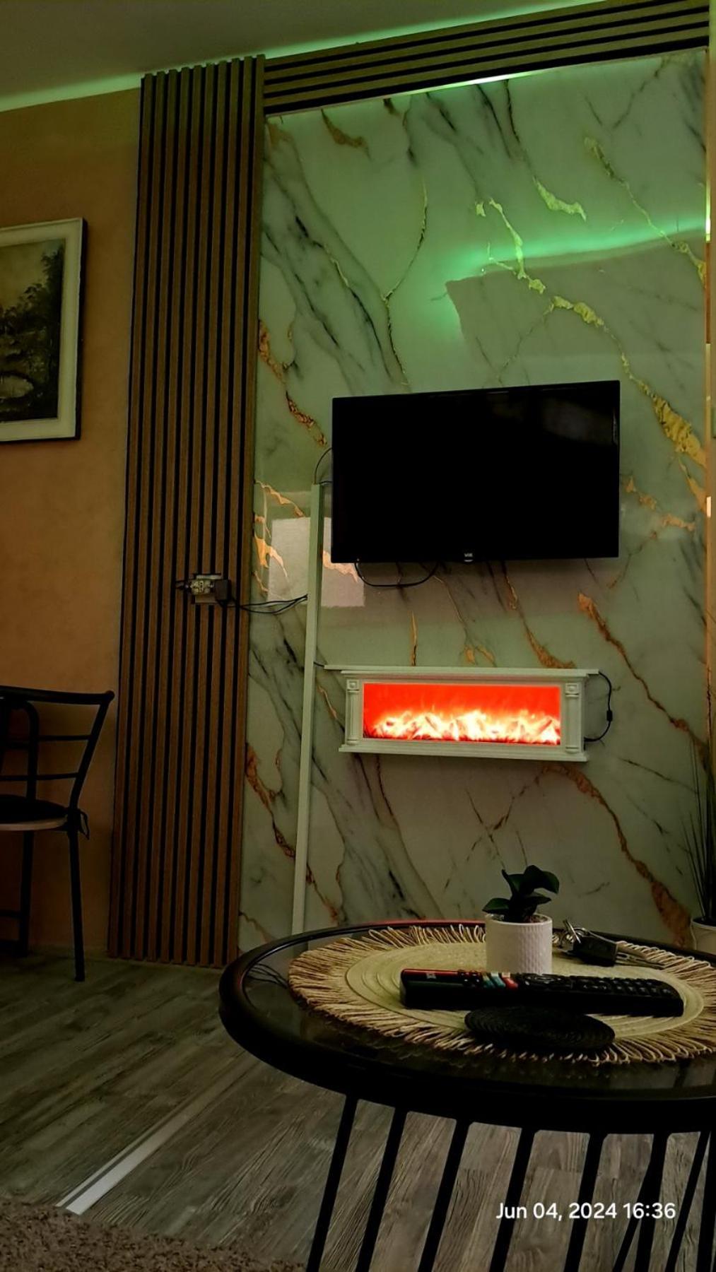 Apartman Iva Zajecar Bagian luar foto
