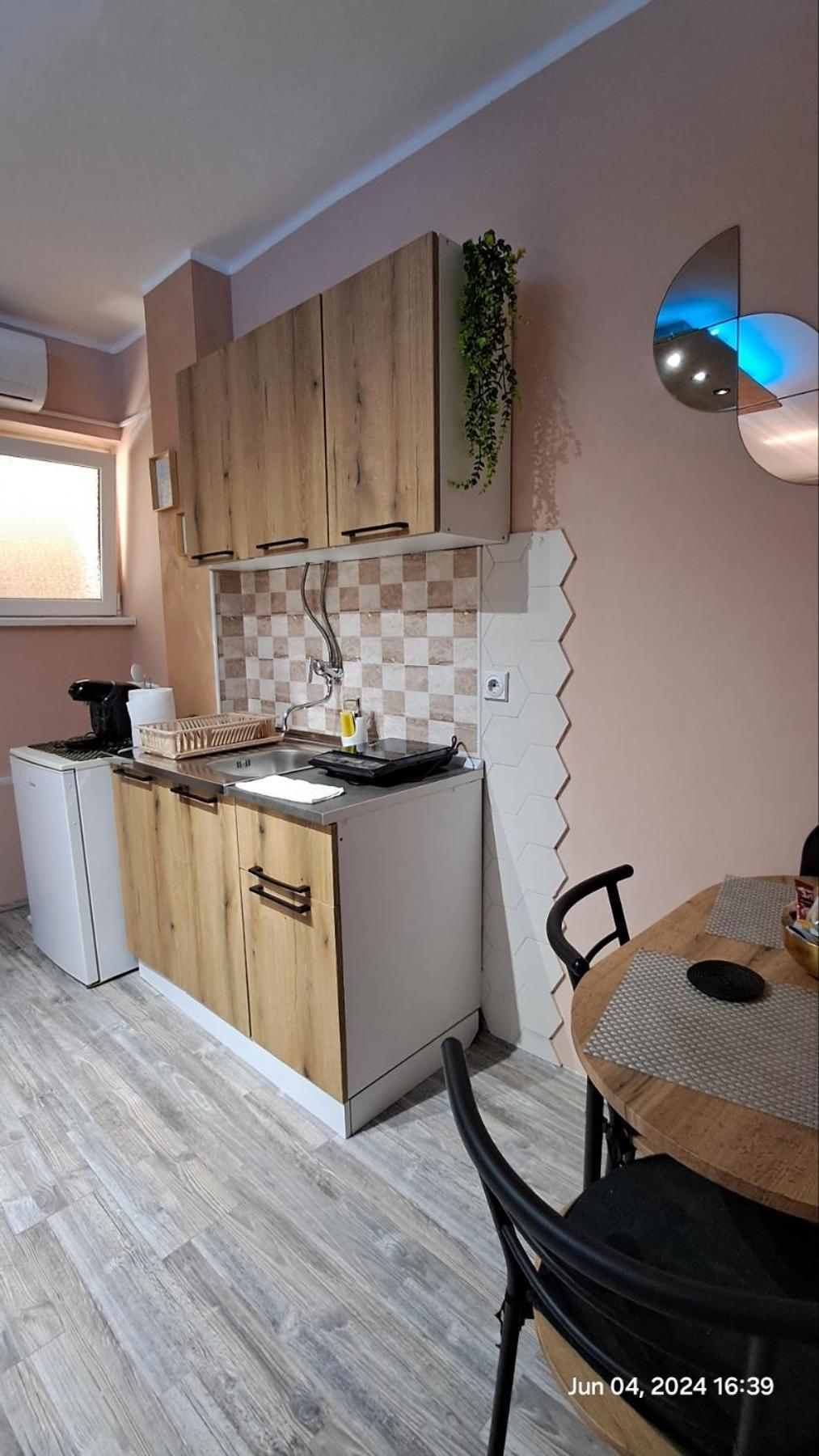 Apartman Iva Zajecar Bagian luar foto